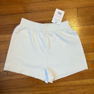 Super comfy and cute Glassons shorts in white size XS, NWT.